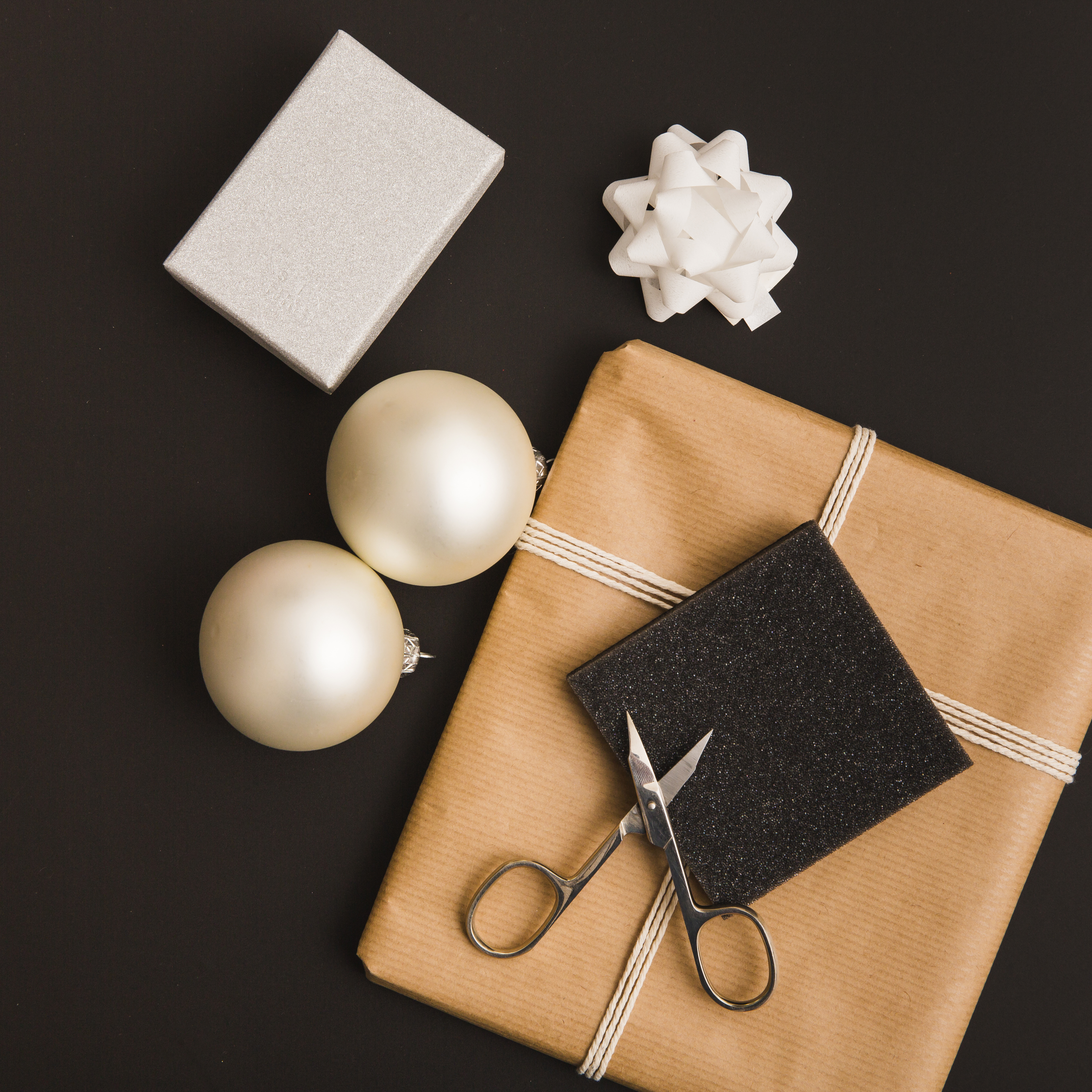 Corporate Gifting - Premium branded leather goods